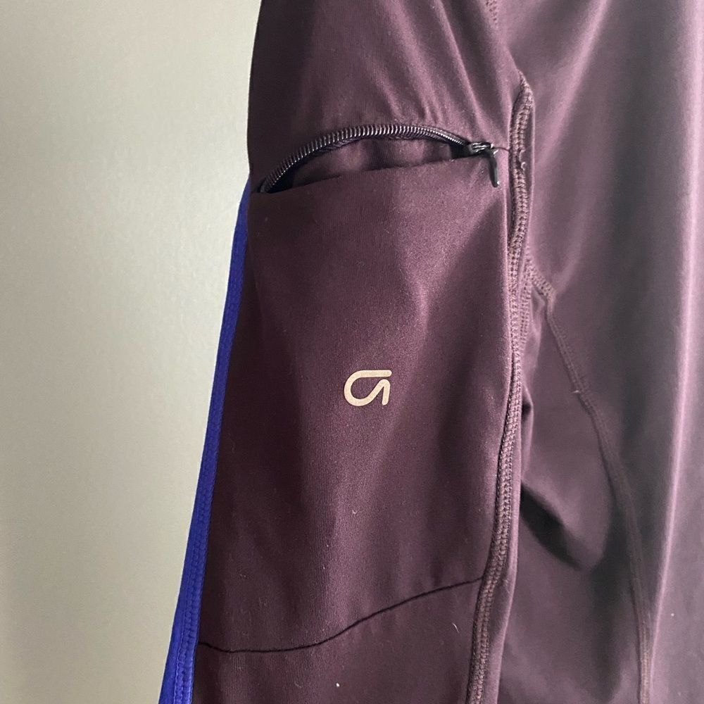 Gap Active Quarter Zip - Picture 7 of 8